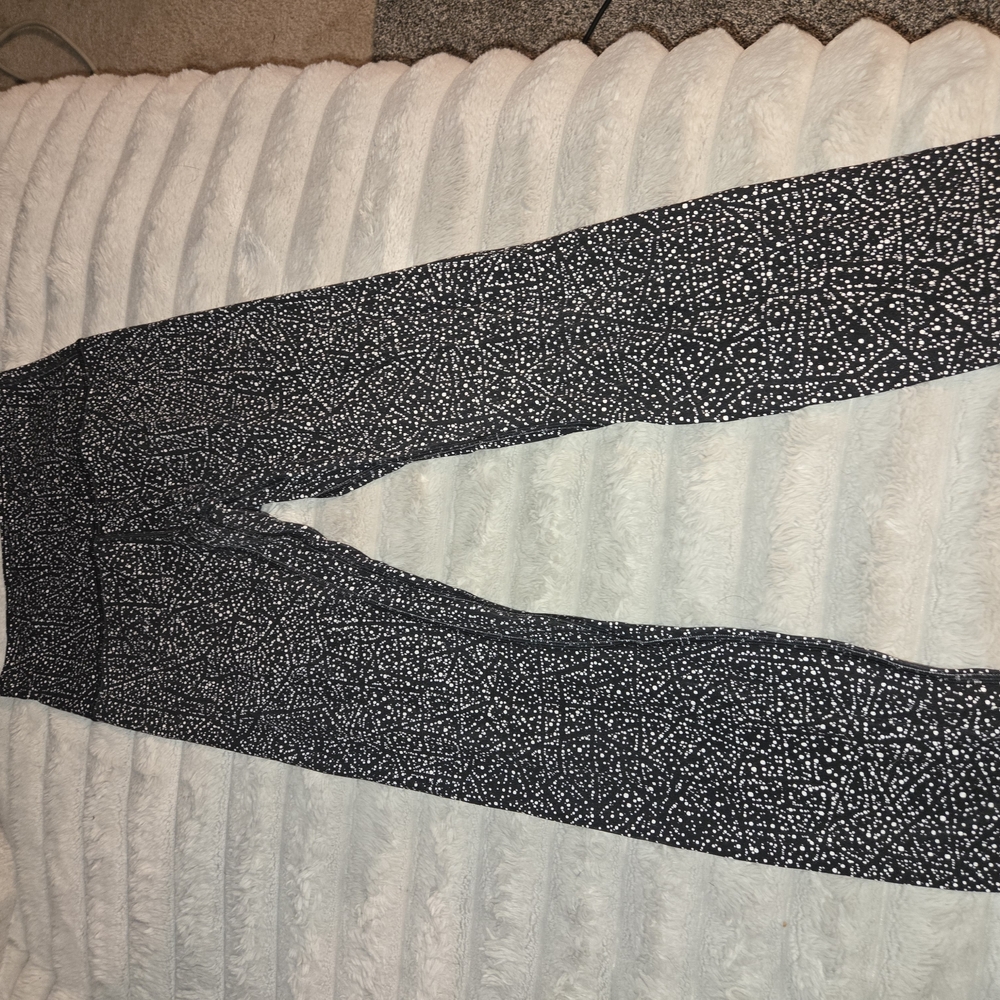 Stylish Black and White Patterned Leggings